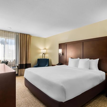 Comfort Inn & Suites Greeley Zewnętrze zdjęcie
