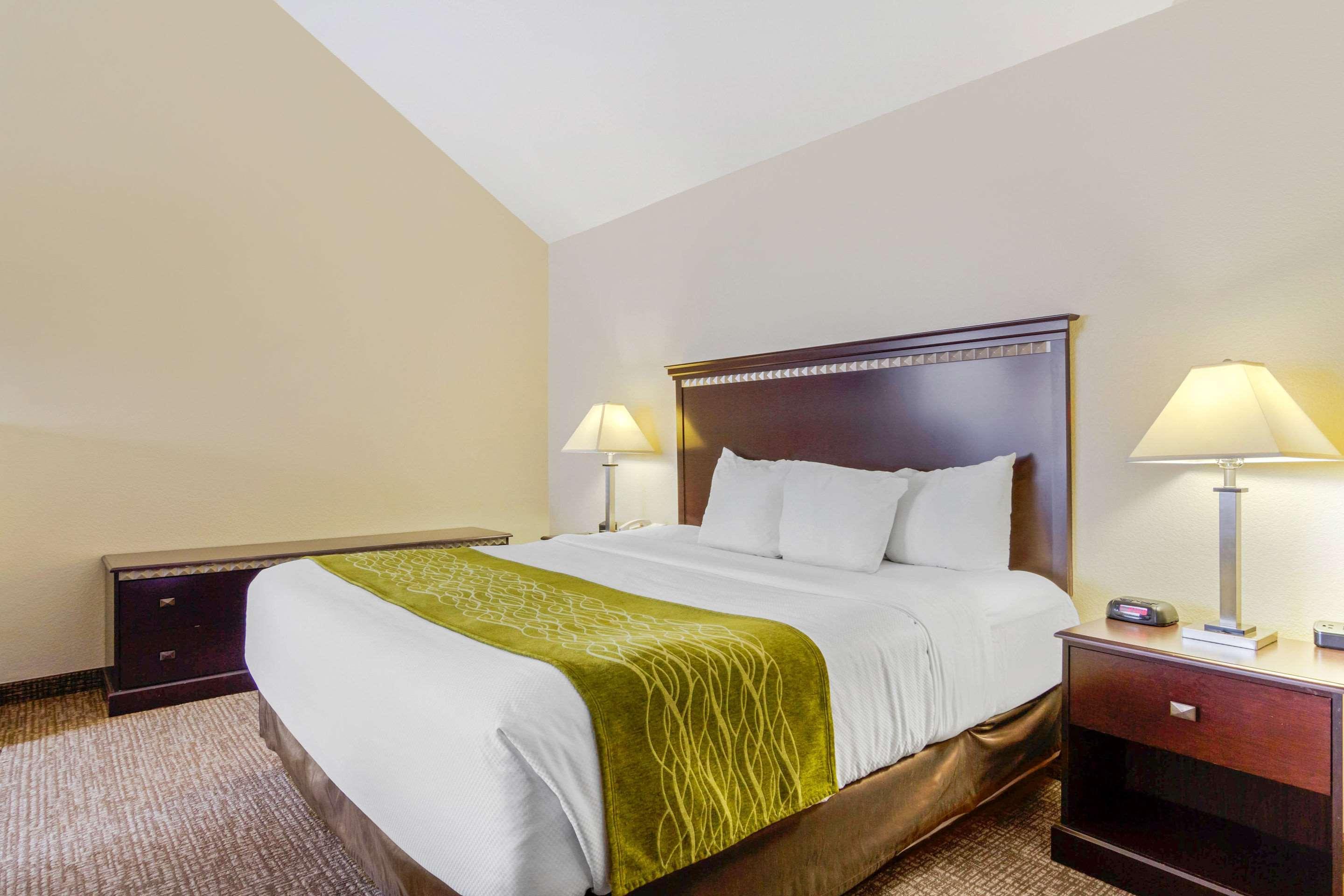 Comfort Inn & Suites Greeley Zewnętrze zdjęcie