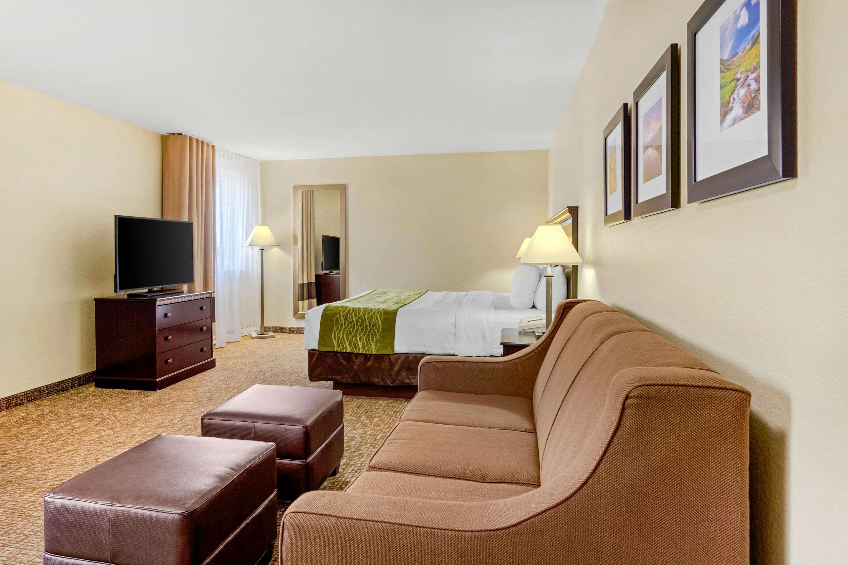 Comfort Inn & Suites Greeley Zewnętrze zdjęcie