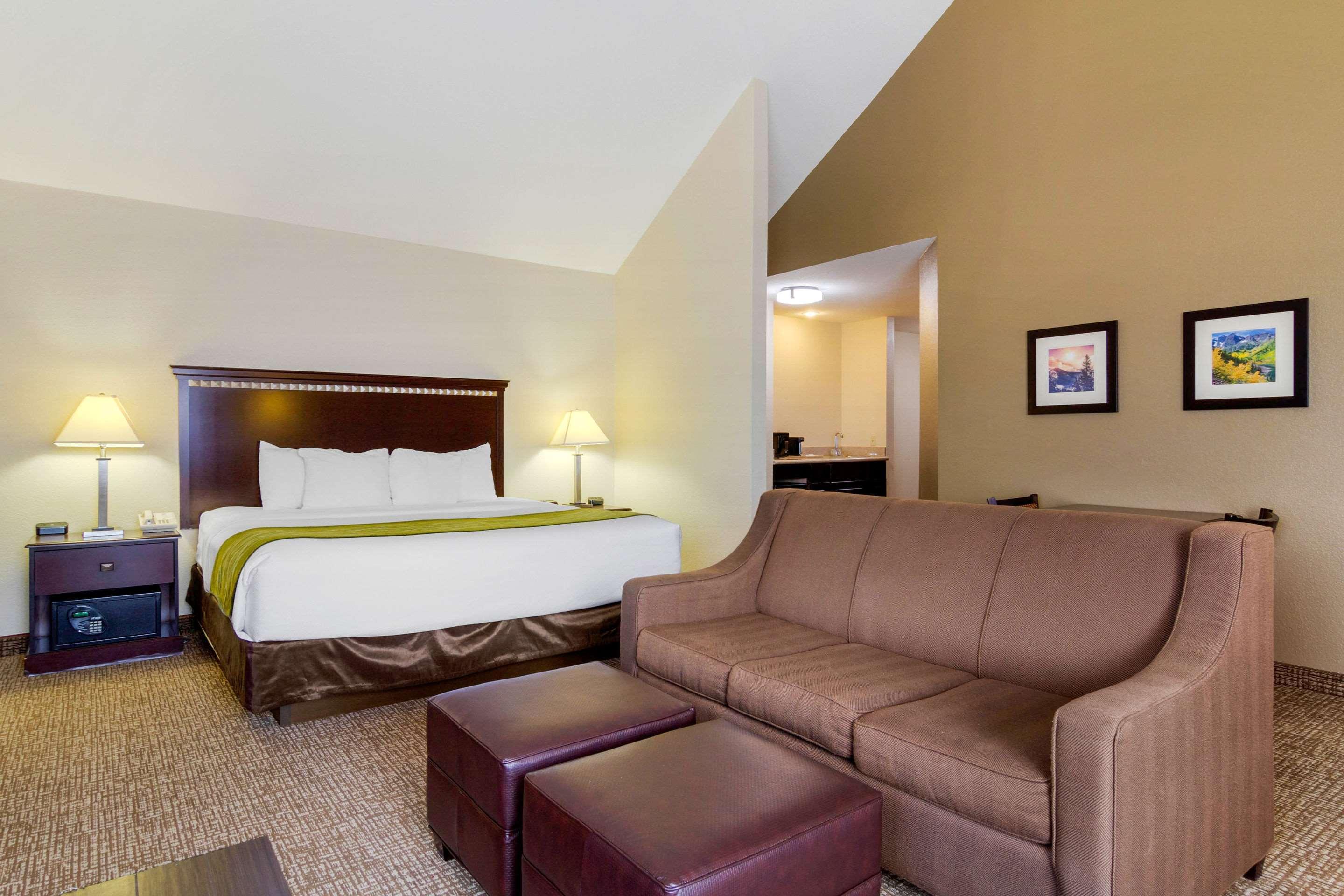 Comfort Inn & Suites Greeley Zewnętrze zdjęcie