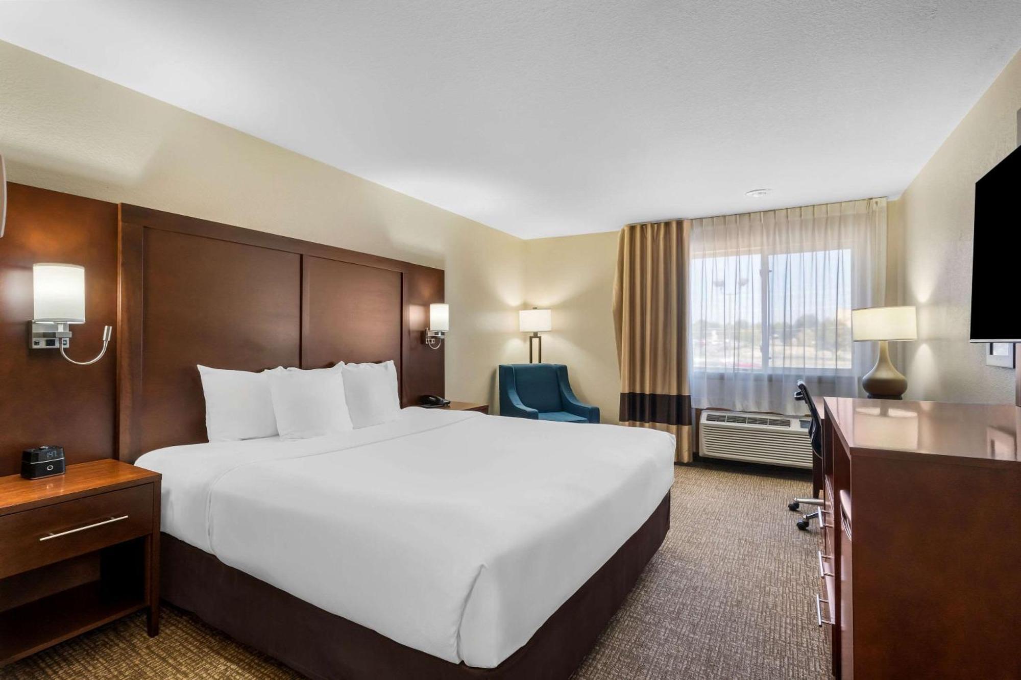 Comfort Inn & Suites Greeley Zewnętrze zdjęcie