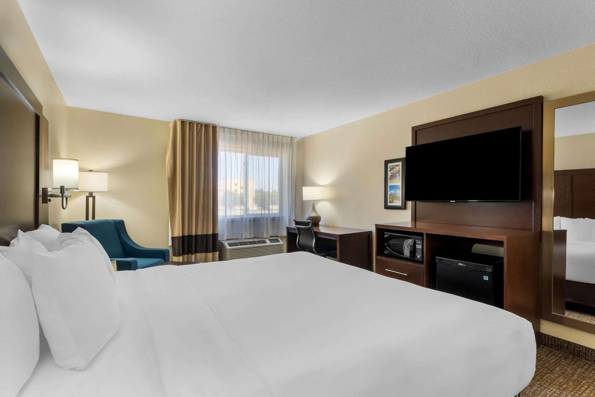 Comfort Inn & Suites Greeley Zewnętrze zdjęcie