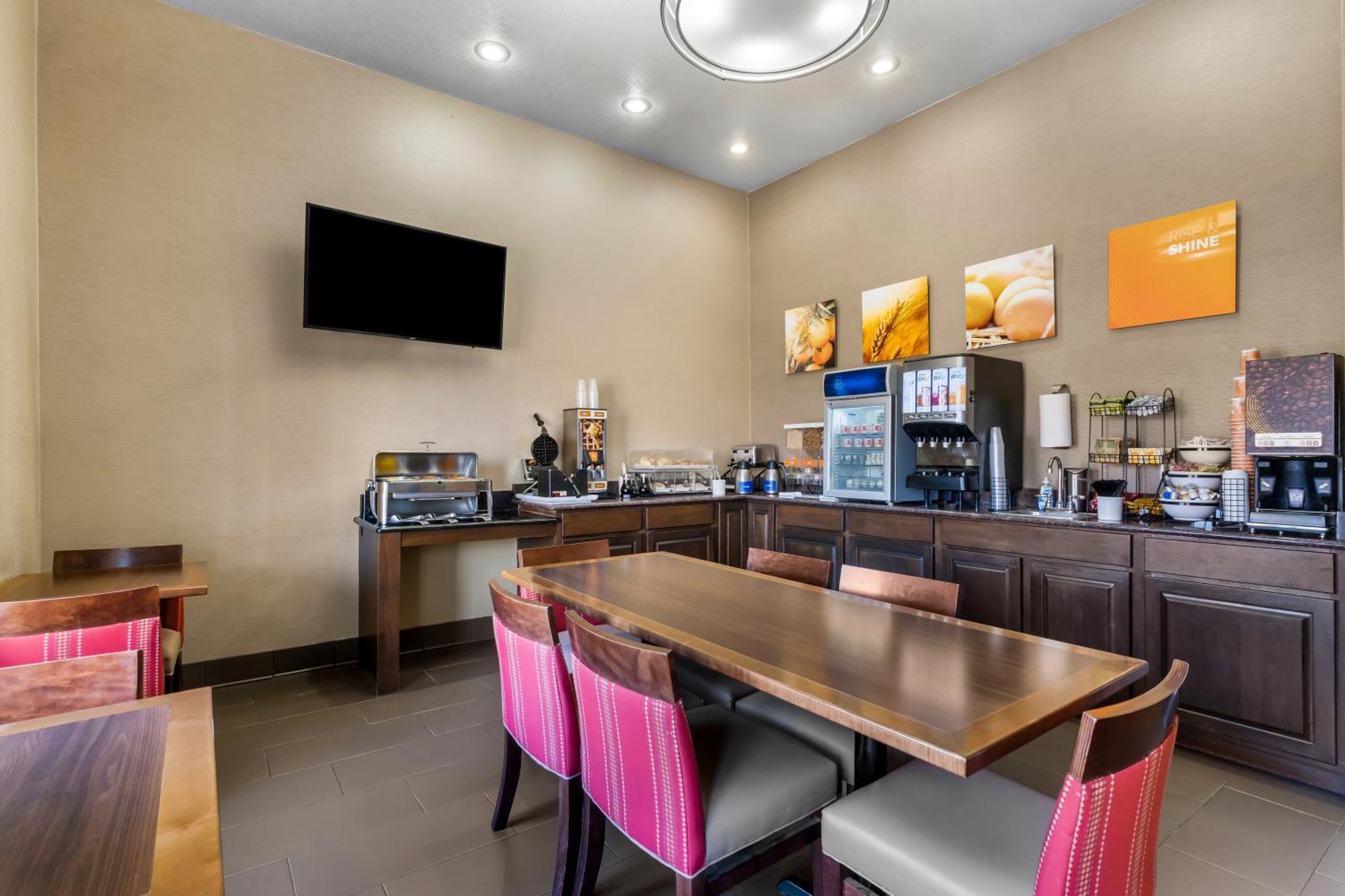 Comfort Inn & Suites Greeley Zewnętrze zdjęcie
